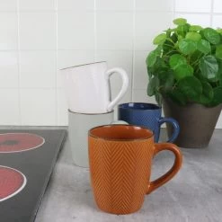 OTIX Koffiekopjes Met Oor Set Van 4 Verschillende Kleuren Aardewerk 370 Ml 8 OTIX Koffiekopjes Met Oor Set Van 4 Verschillende Kleuren Aardewerk 370 Ml -Het originele servies. 1000068760 0110