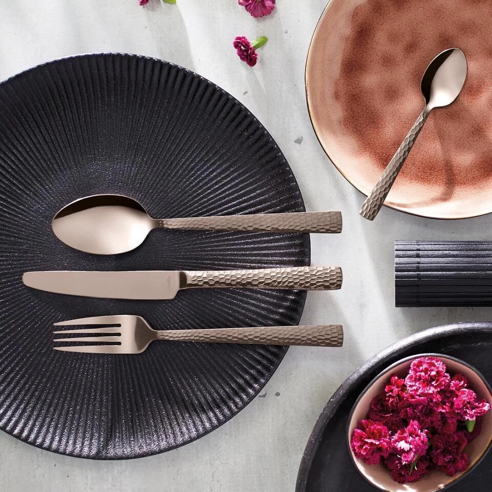 Amefa Felicity - 24-delige Bestekset Voor 6 Personen - Rosé Champagne 4 Amefa Felicity - 24-delige Bestekset Voor 6 Personen - Rosé Champagne - Afbeelding 2