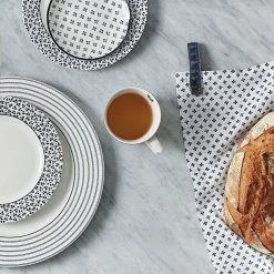 Laura Ashley Bord Plat 26 Cm Candy Stripe 8 Laura Ashley Bord Plat 26 Cm Candy Stripe -Het originele servies. 1000093033 0102