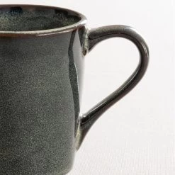 Dutch Rose Set 4 Dutch Rose Beker Groen 39 Cl. 8 Dutch Rose Set 4 Dutch Rose Beker Groen 39 Cl. -Het originele servies. 1000096465 0102